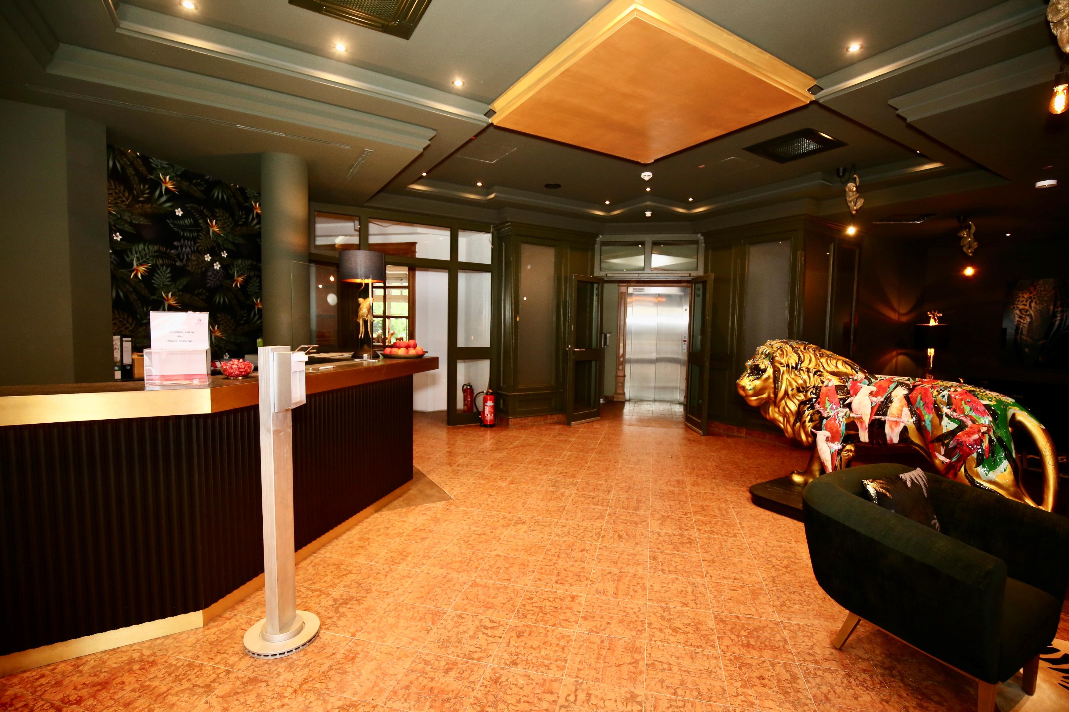 อาเมเดีย โฮเทล แอนด์ สวีท ไลพ์ซิช Hotel ไลป์ซิก ภายนอก รูปภาพ